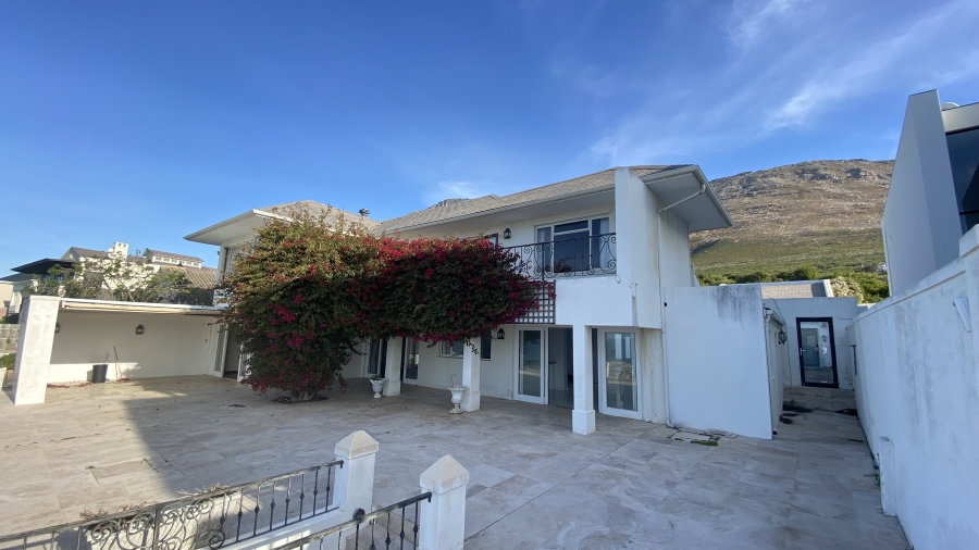 7 Bedroom Property for Sale in The Boulders Western Cape